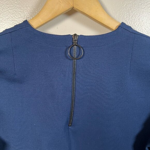 Akris Punto Scallop 2 Piece Top Skirt Size 6/8 Navy Blue Work Career Art to Wear - Picture 9 of 16